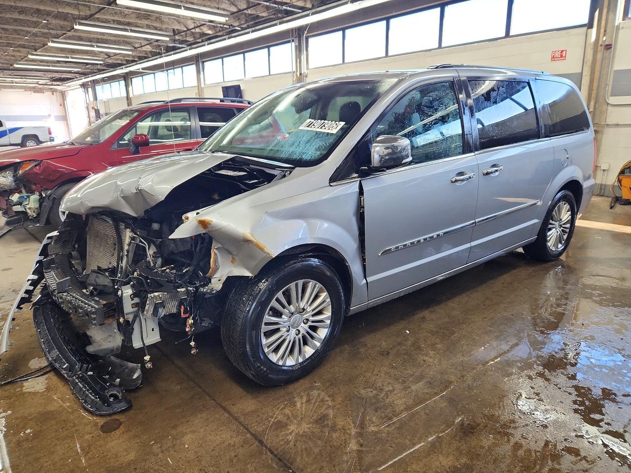 2015 CHRYSLER MINIVAN TOURING L | 2C4RC1CG0FR554585 | UPCARS