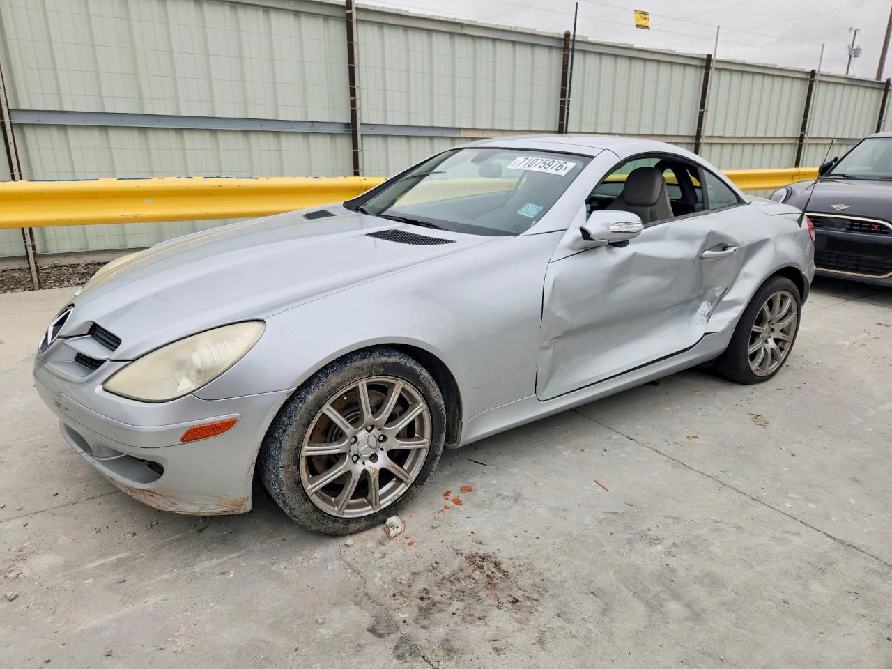 2006 MERCEDES-BENZ SLK-CLASS 350 | WDBWK56F16F112811 | UPCARS