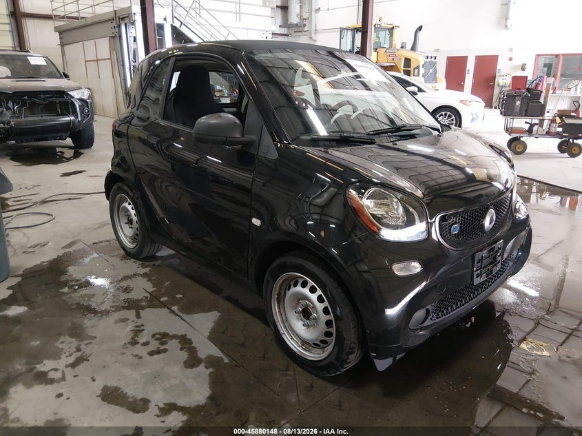 2019 SMART EQ FORTWO PURE | WMEFJ9BAXKK370687 | UPCARS