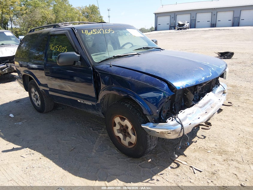 2001 CHEVROLET BLAZER LS | 1GNCT18W61K205581 | UPCARS