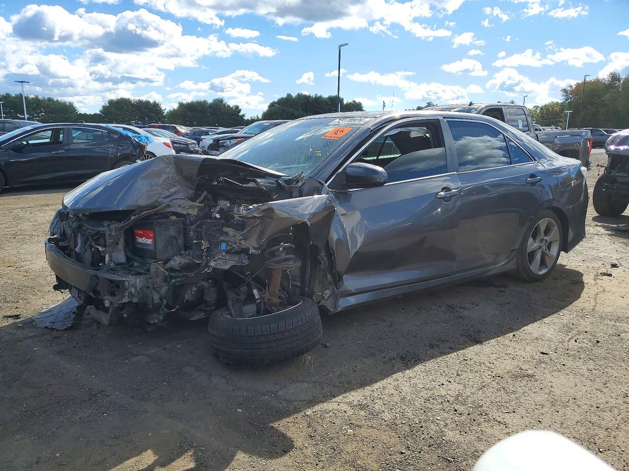 2014 TOYOTA CAMRY SE V6 | 4T1BK1FKXEU553266 | UPCARS
