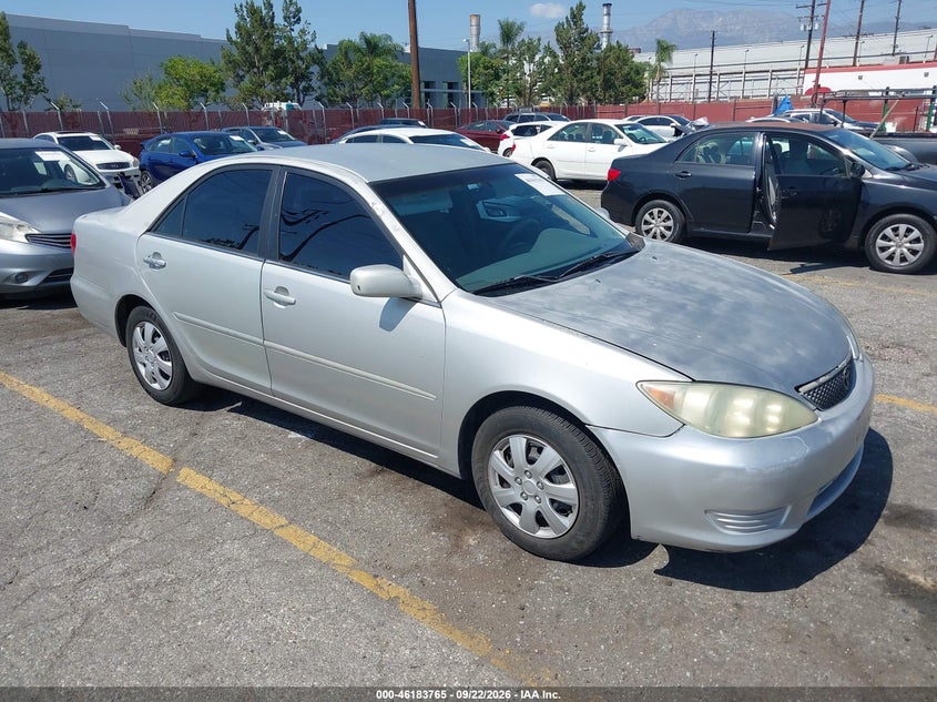 2005 TOYOTA CAMRY LE | 4T1BE32K55U041939 | UPCARS