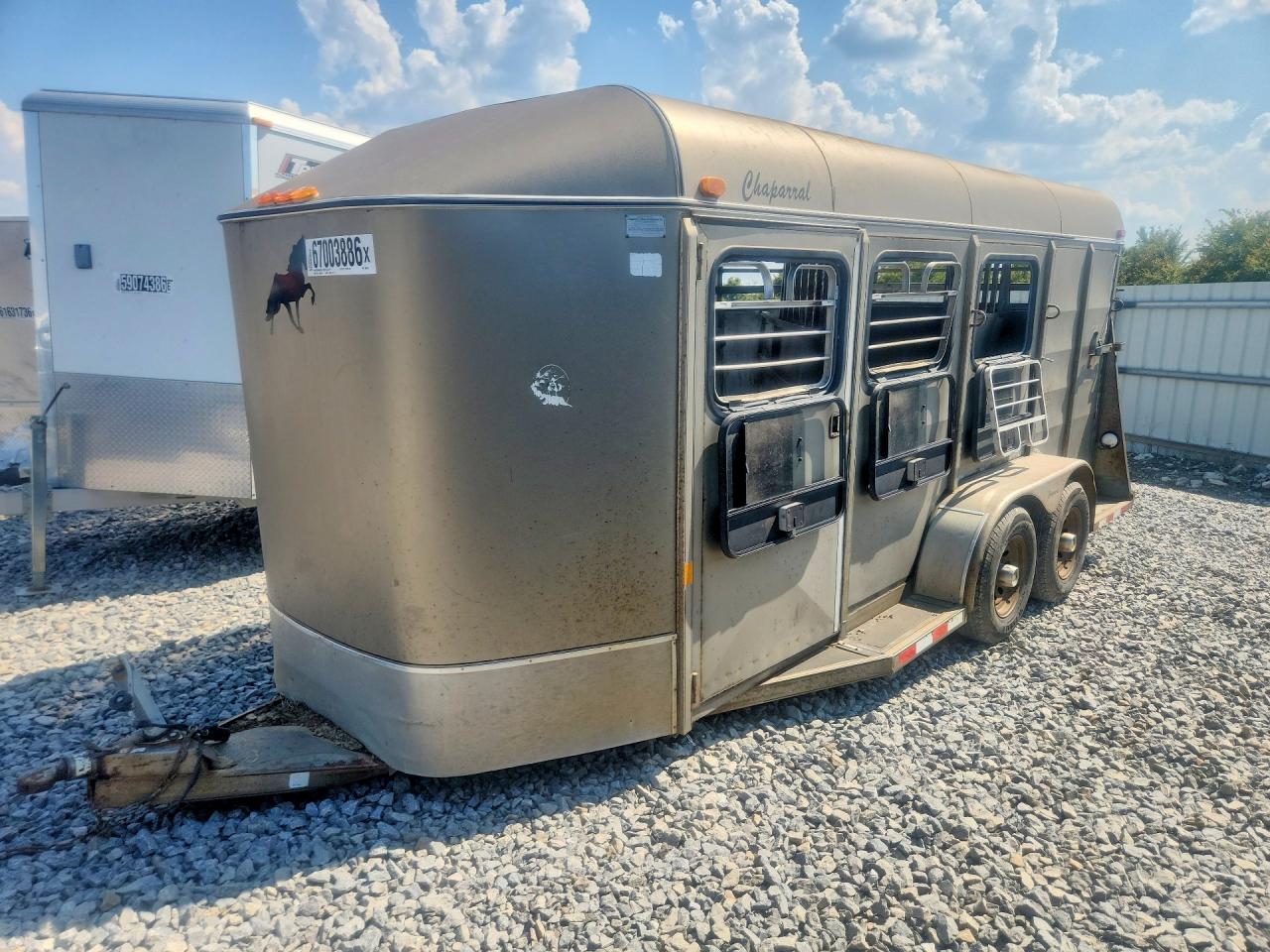 2000 CHAPARRAL UNKNOWN HORSE TRAILER | 1FXHC1728Y1000621 | UPCARS