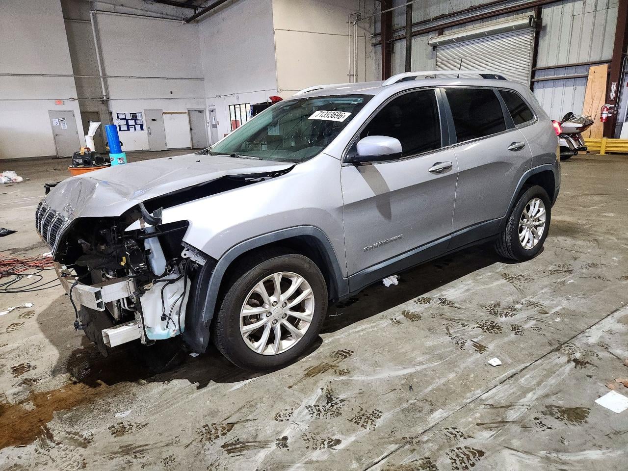2019 JEEP GRAND CHER LATITUDE | 1C4PJLCB7KD187212 | UPCARS