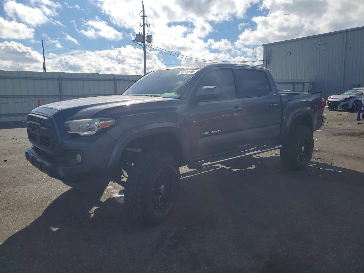 2018 TOYOTA TACOMA SR5 V6 | 5TFAZ5CN7JX060896 | UPCARS