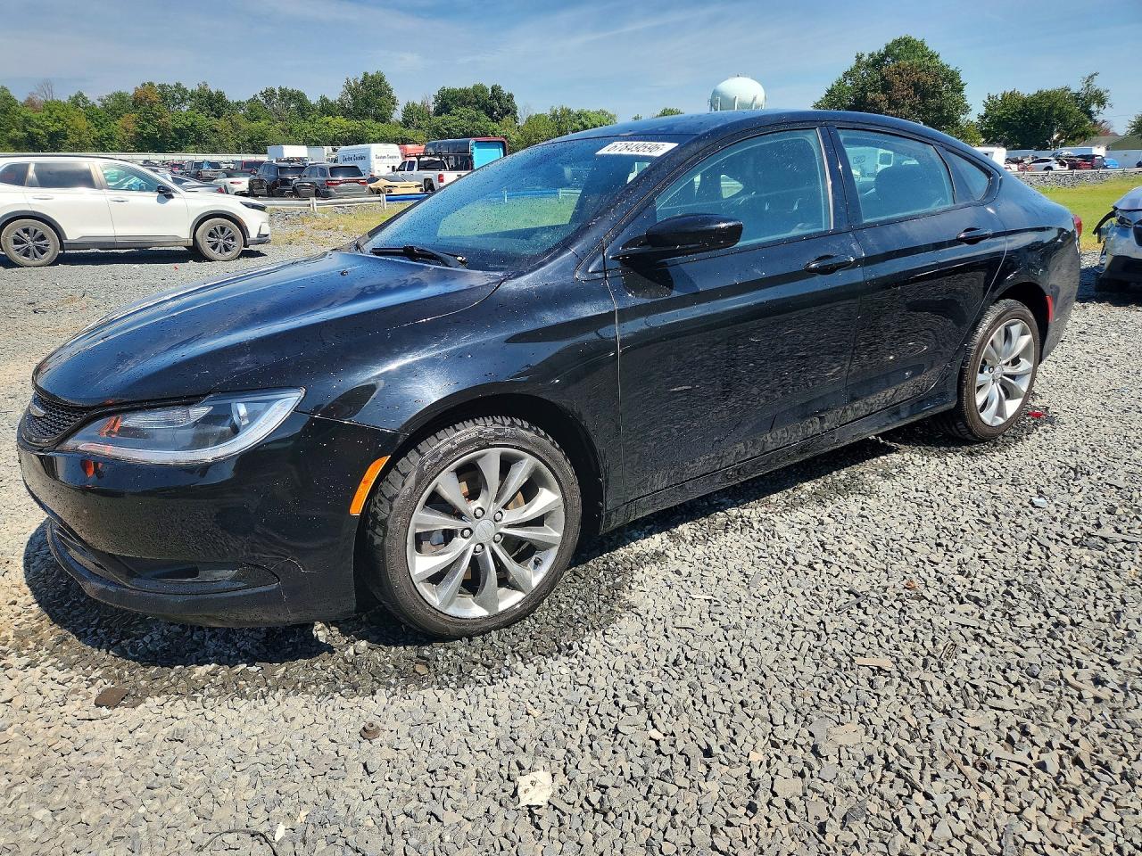 2015 CHRYSLER 200 S | 1C3CCCBG0FN572511 | UPCARS
