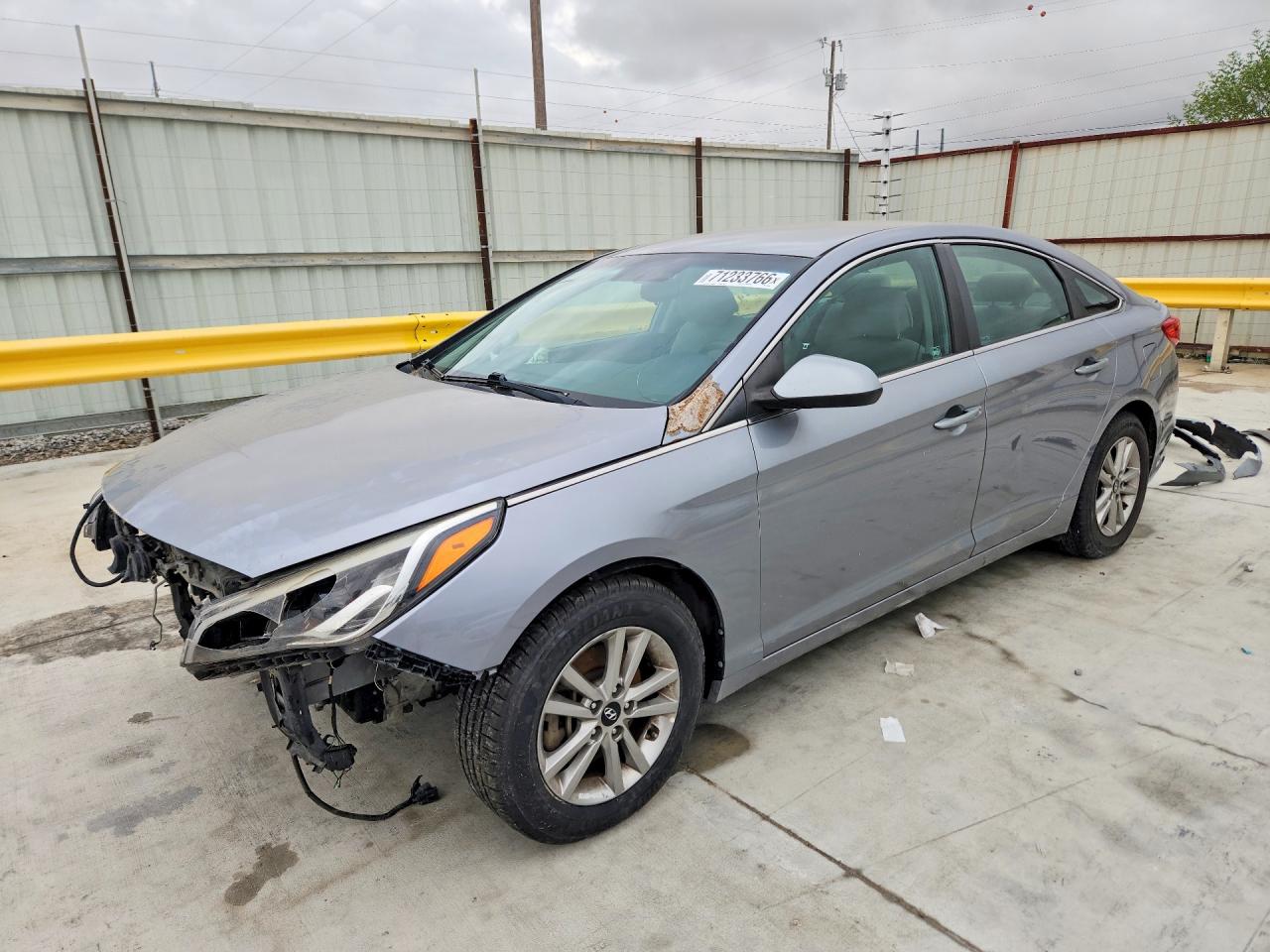 2016 HYUNDAI SONATA SE | 5NPE24AF2GH374598 | UPCARS