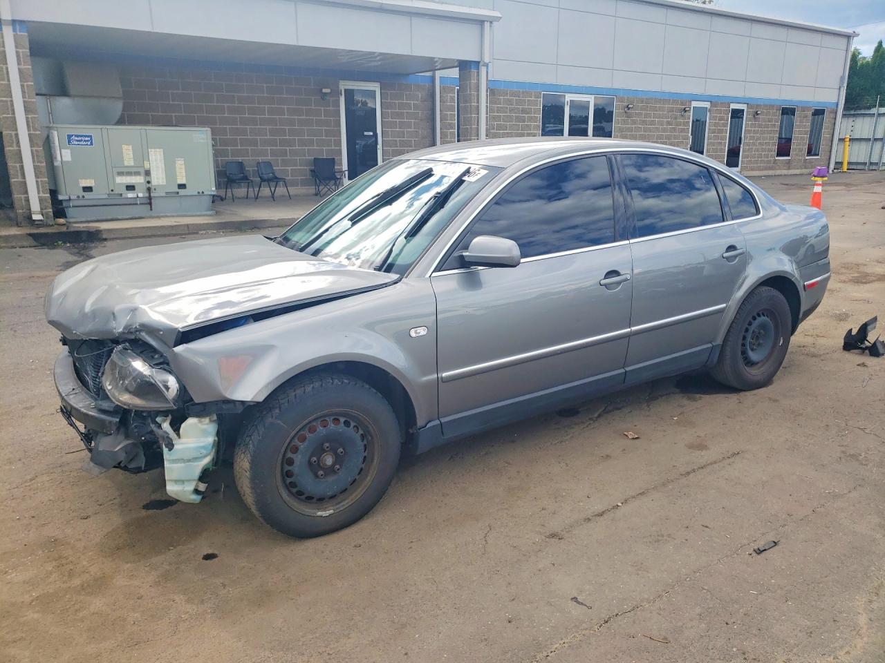 2003 VOLKSWAGEN PASSAT GL | WVWMD63B13P251787 | UPCARS