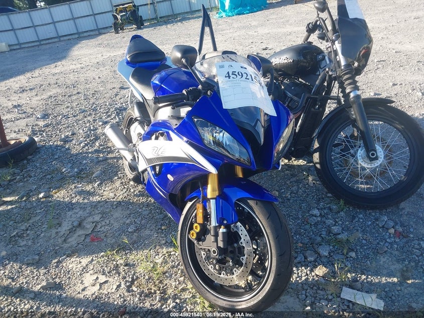 2011 YAMAHA YZFR6 | JYARJ16E5BA022825 | UPCARS