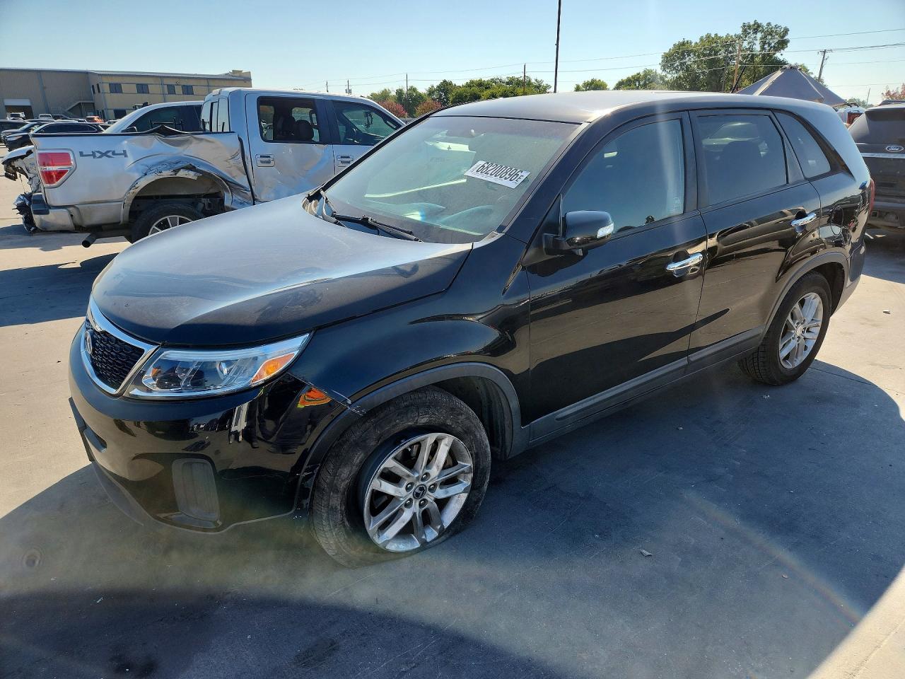 2014 KIA SORENTO LX | 5XYKT3A66EG507104 | UPCARS