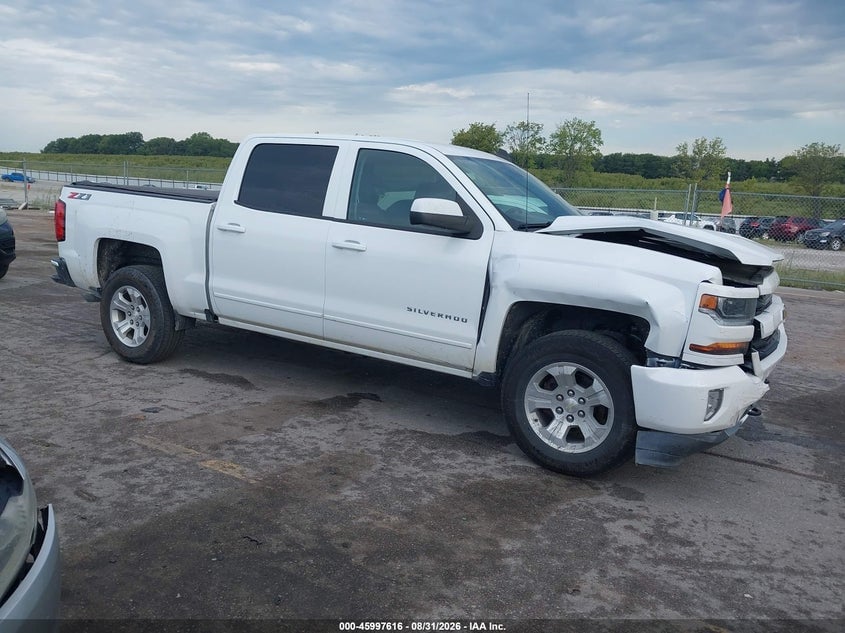 2018 CHEVROLET SILVERADO 1500 2LT | 3GCUKREC9JG440637 | UPCARS