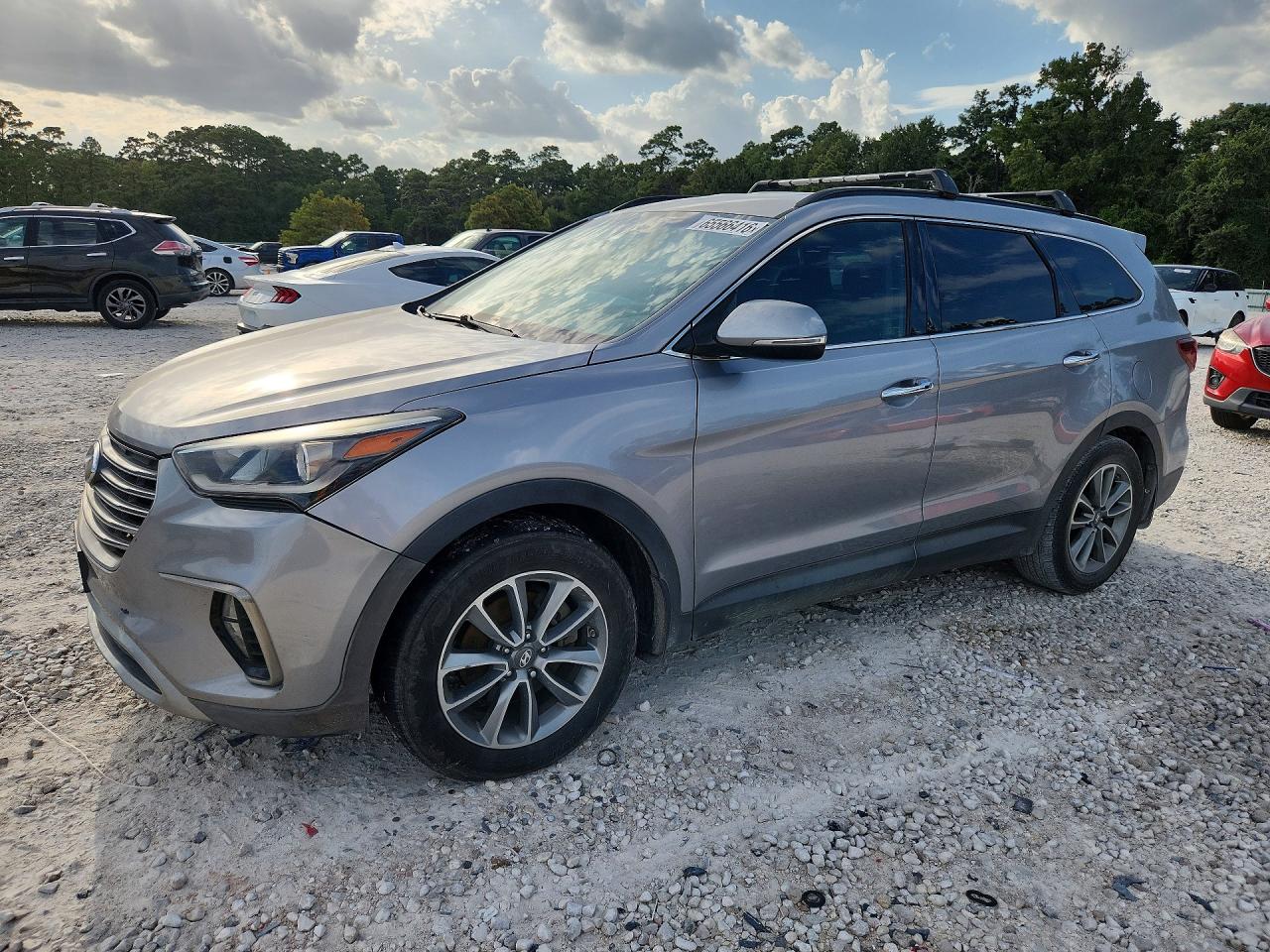2018 HYUNDAI SANTA FE SE | KM8SN4HF4JU262457 | UPCARS