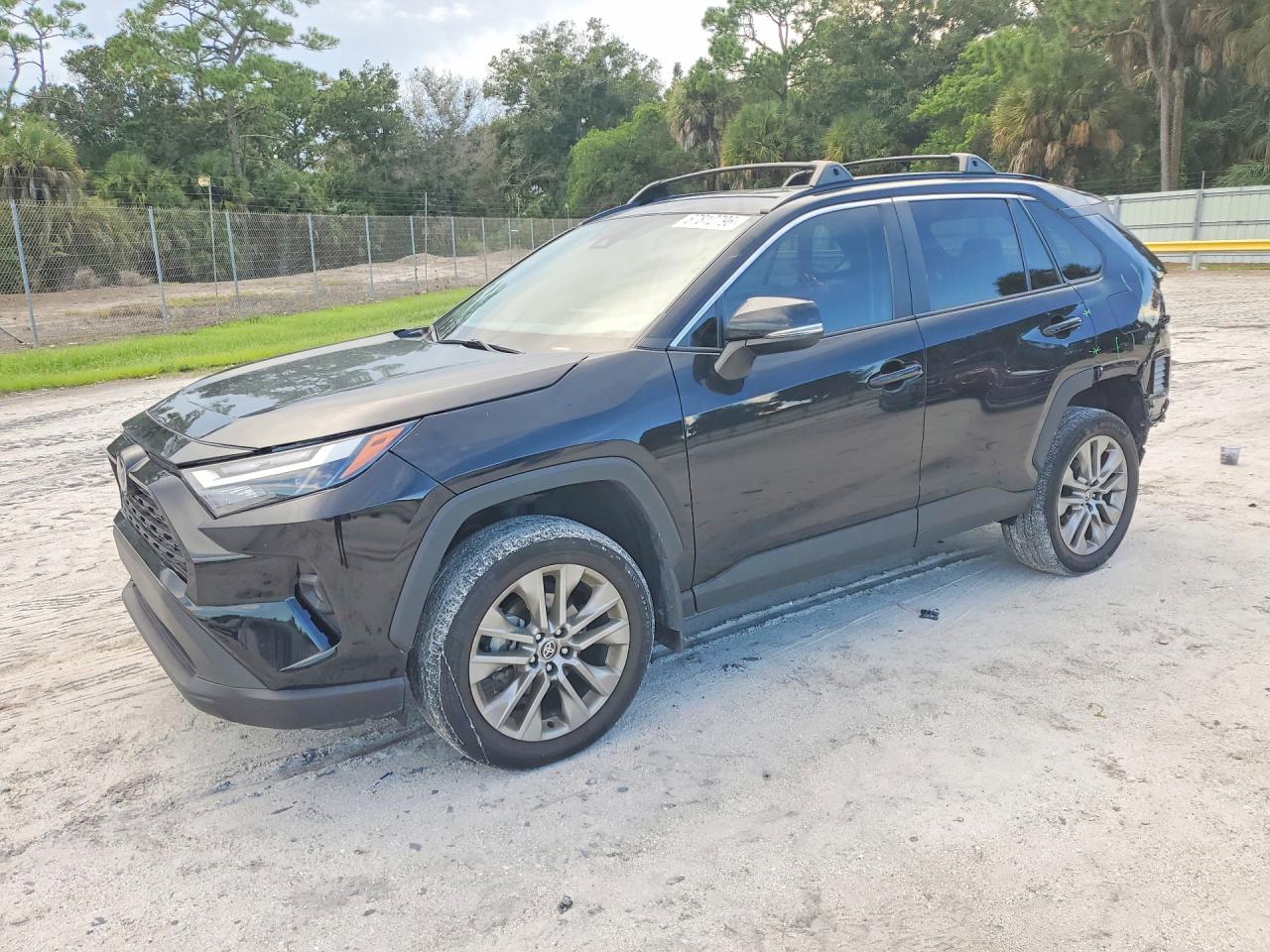 2025 TOYOTA RAV4 XLE PREMIUM | 2T3C1RFV2SW391913 | UPCARS