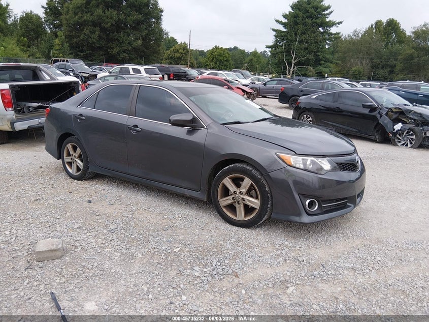 2014 TOYOTA CAMRY SE | 4T1BF1FK6EU331103 | UPCARS