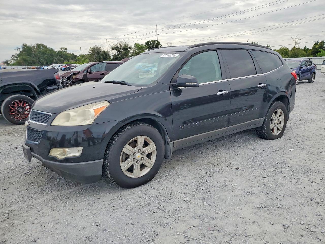 2010 CHEVROLET TRAVERSE LT | 1GNLRGED9AS129908 | UPCARS