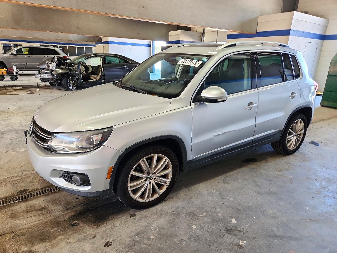 2016 VOLKSWAGEN TIGUAN S | WVGAV7AX4GW574873 | UPCARS