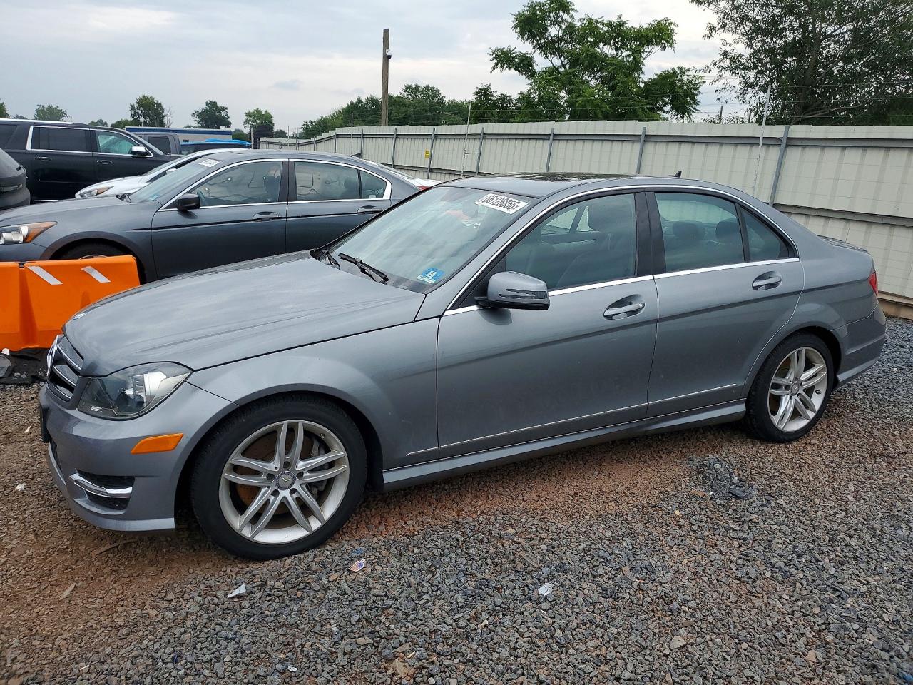 2014 MERCEDES-BENZ C-CLASS 300 4MATIC | WDDGF8AB0ER319323 | UPCARS