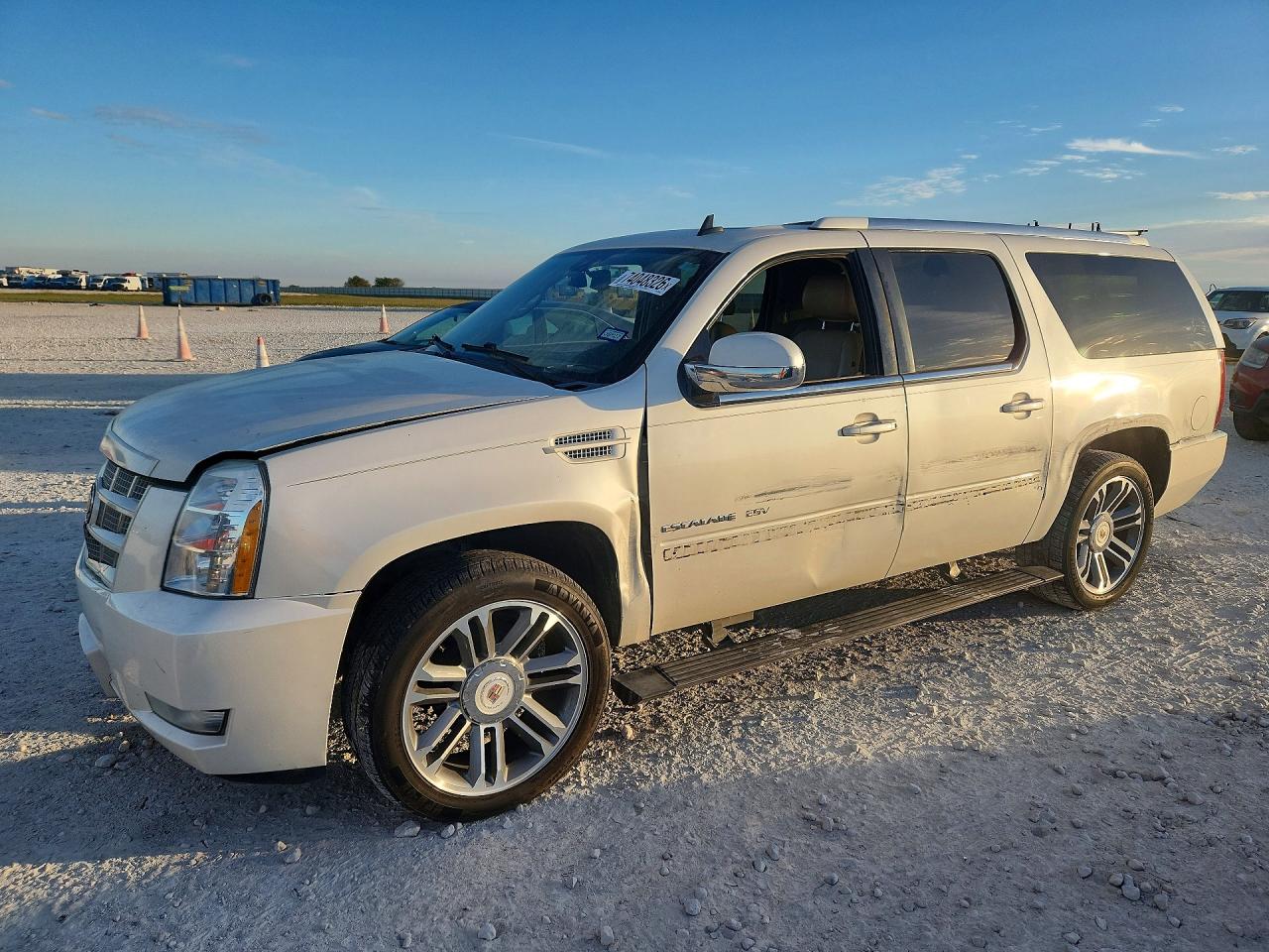 2012 CADILLAC ESCALAD ESV PREMIUM | 1GYS4JEF8CR223042 | UPCARS