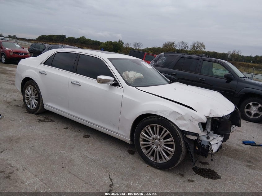 2012 CHRYSLER 300 LIMITED | 2C3CCAHG4CH183113 | UPCARS