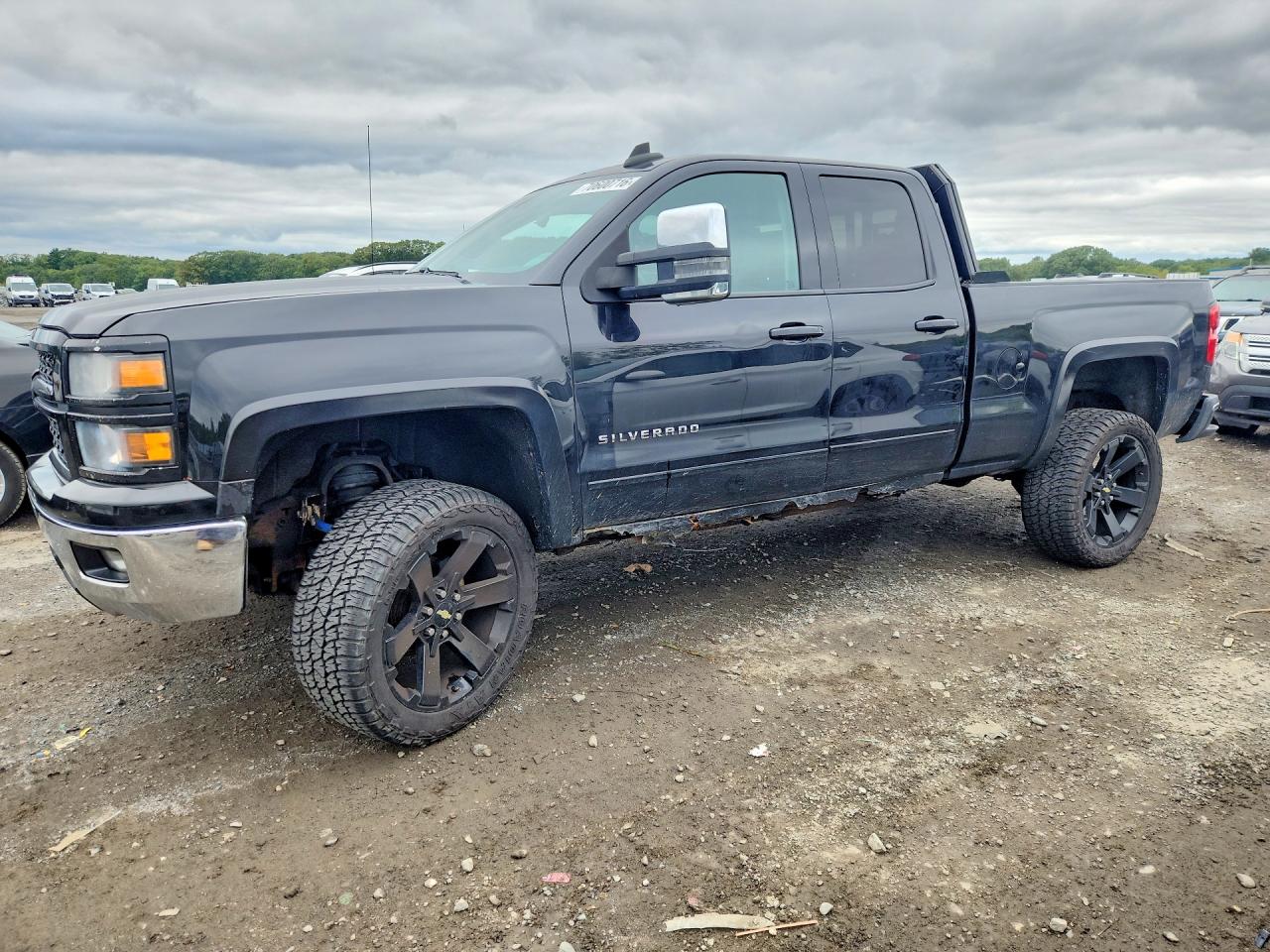 2015 CHEVROLET SILVERADO K1500 LT | 1GCVKREC3FZ392340 | UPCARS