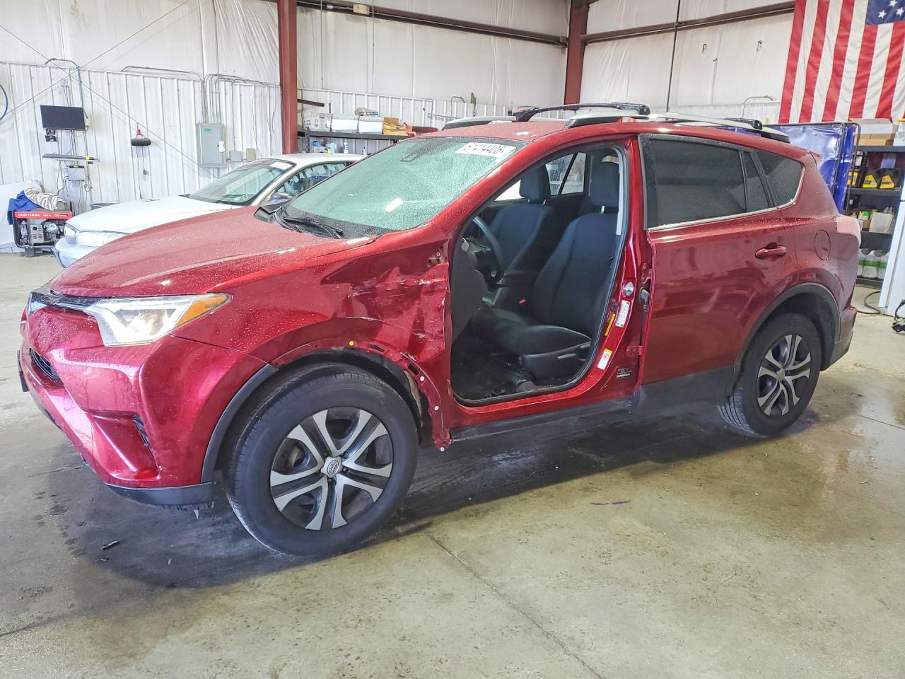 2018 TOYOTA RAV4 LE | 2T3ZFREVXJW432090 | UPCARS