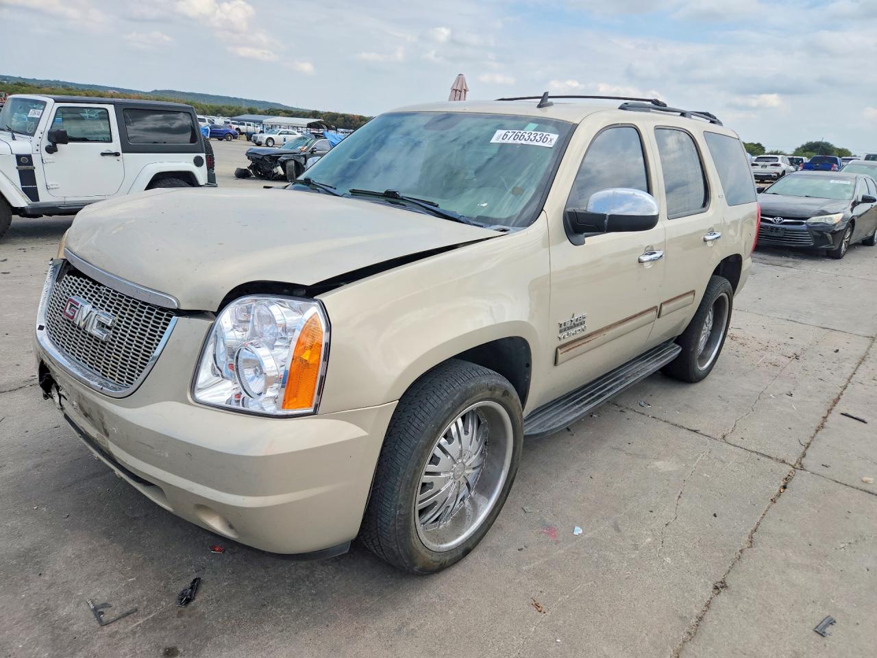 2012 GMC YUKON SLT | 1GKS1CE05CR108246 | UPCARS