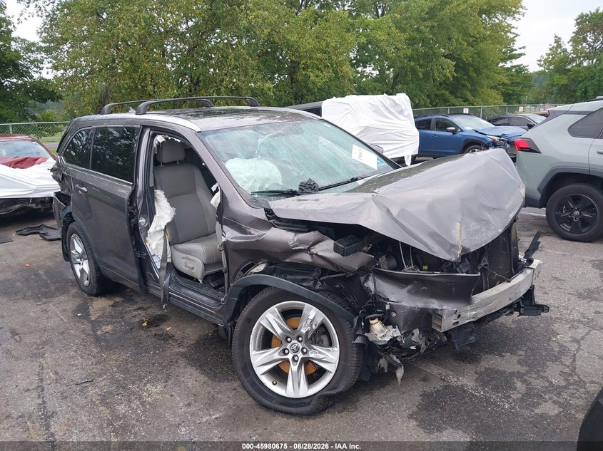 2016 TOYOTA HIGHLANDER LIMITED V6 | 5TDDKRFH1GS236256 | UPCARS