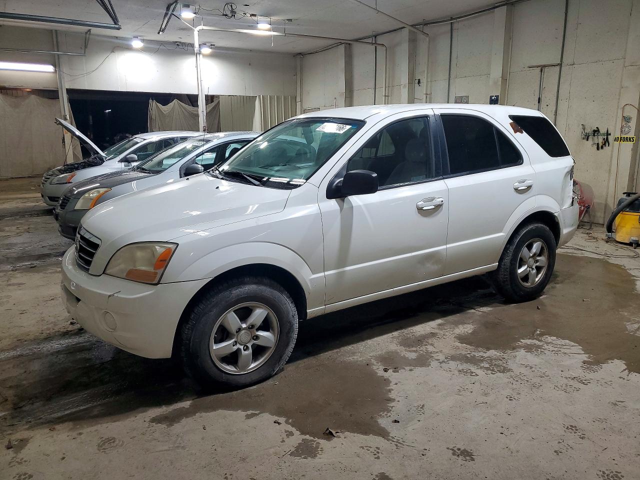 2008 KIA SORENTO BASE | KNDJD735585839875 | UPCARS