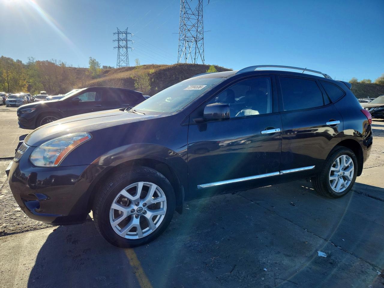 2013 NISSAN ROGUE S | JN8AS5MV6DW639945 | UPCARS