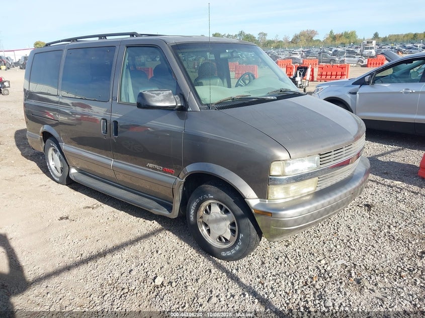 2002 CHEVROLET ASTRO LS | 1GNEL19X82B119917 | UPCARS