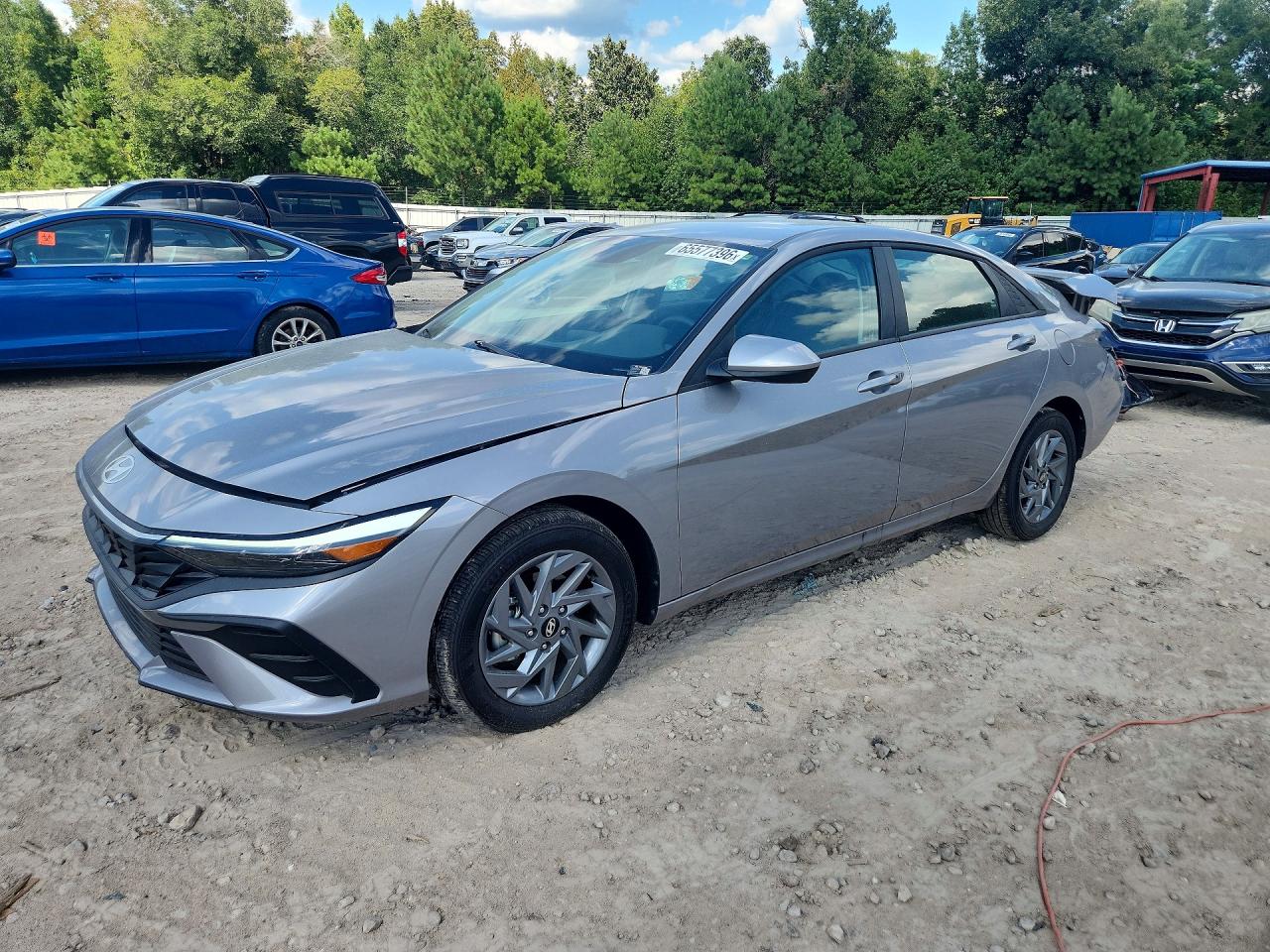 2026 HYUNDAI ELANTRA BLUE | KMHLM4DJ9TU190935 | UPCARS