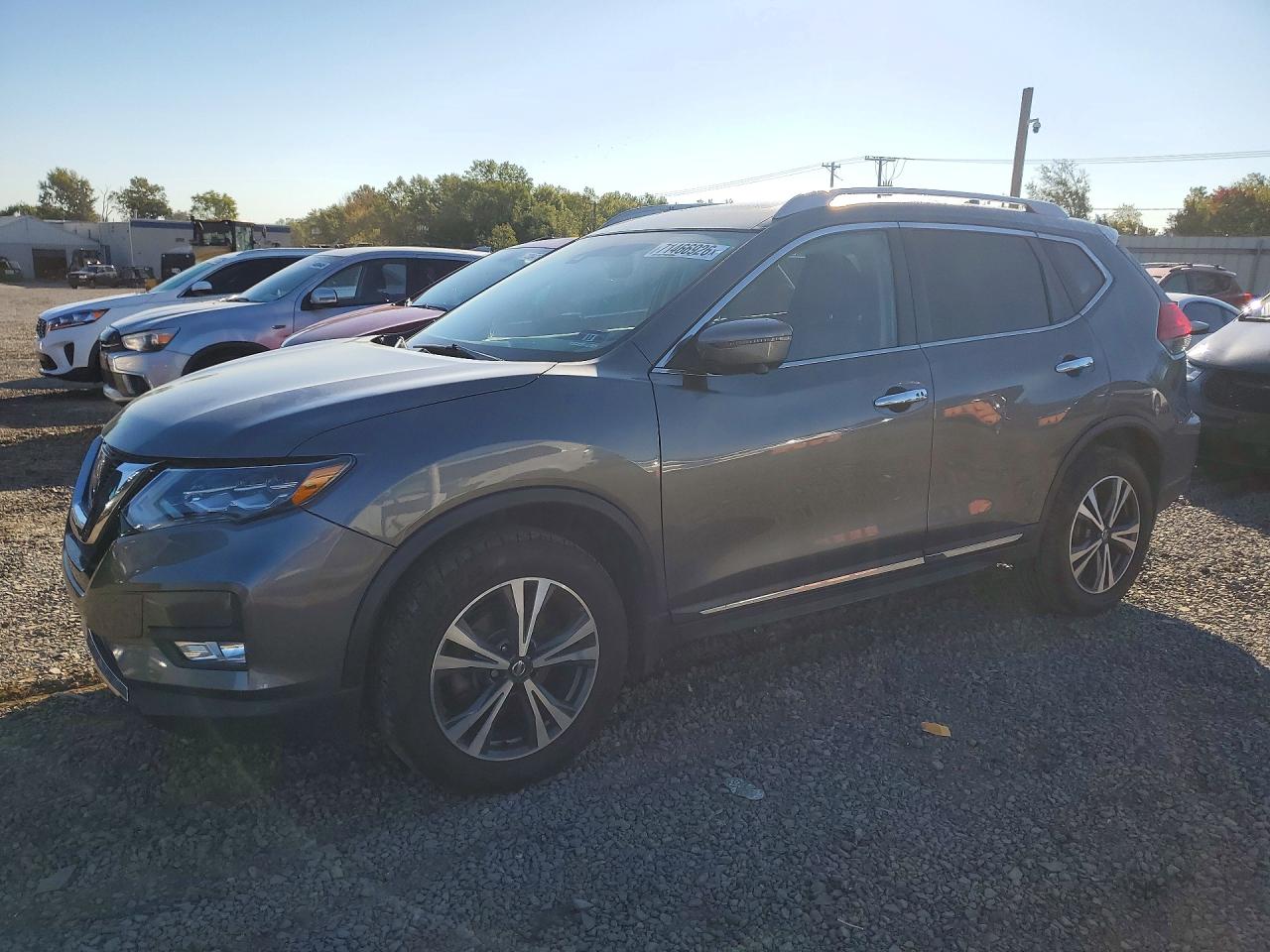 2017 NISSAN ROGUE SL | 5N1AT2MV7HC877376 | UPCARS