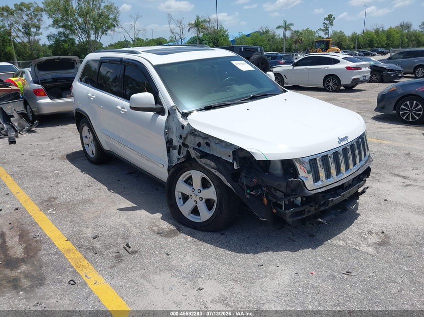 2013 JEEP GRAND CHEROKEE LAREDO | 1C4RJEAGXDC642842 | UPCARS