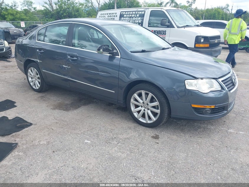 2010 VOLKSWAGEN PASSAT KOMFORT | WVWJK7ANXAE129580 | UPCARS