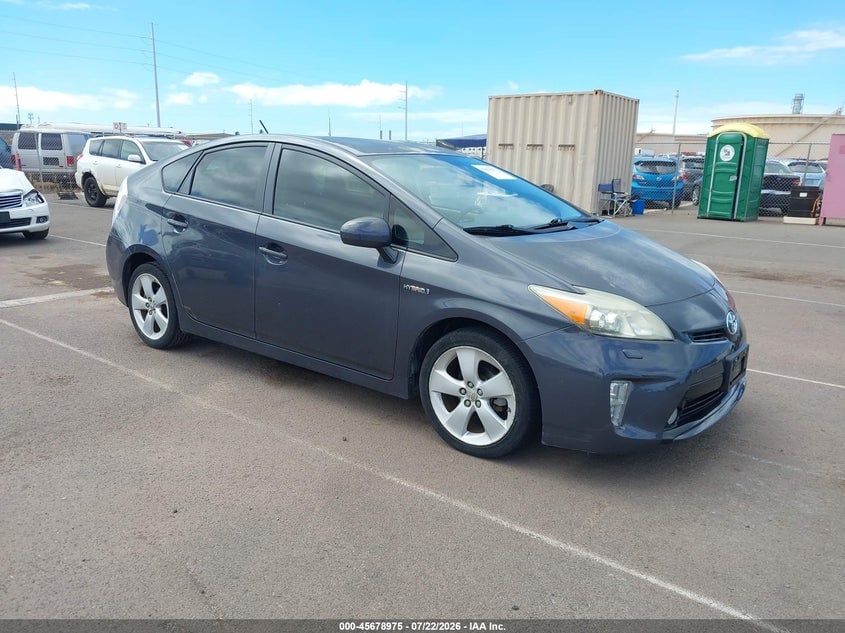 2013 TOYOTA PRIUS FIVE/FOUR/THREE/THREE SE/TWO | JTDKN3DU8D1705122 | UPCARS