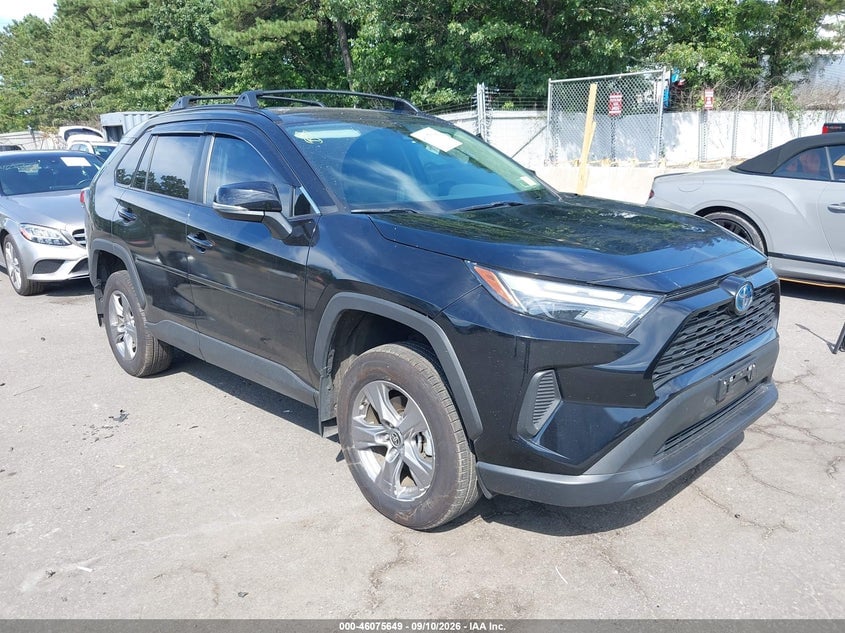 2024 TOYOTA RAV4 HYBRID XLE | 2T3RWRFV3RW199227 | UPCARS