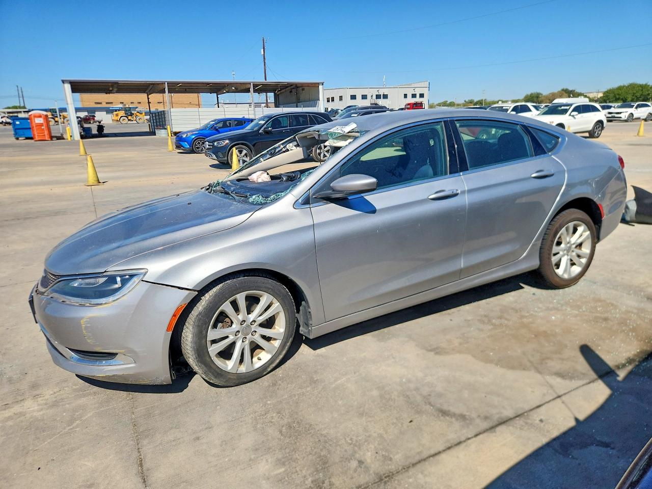 2015 CHRYSLER 200 LIMITED | 1C3CCCAB9FN529467 | UPCARS