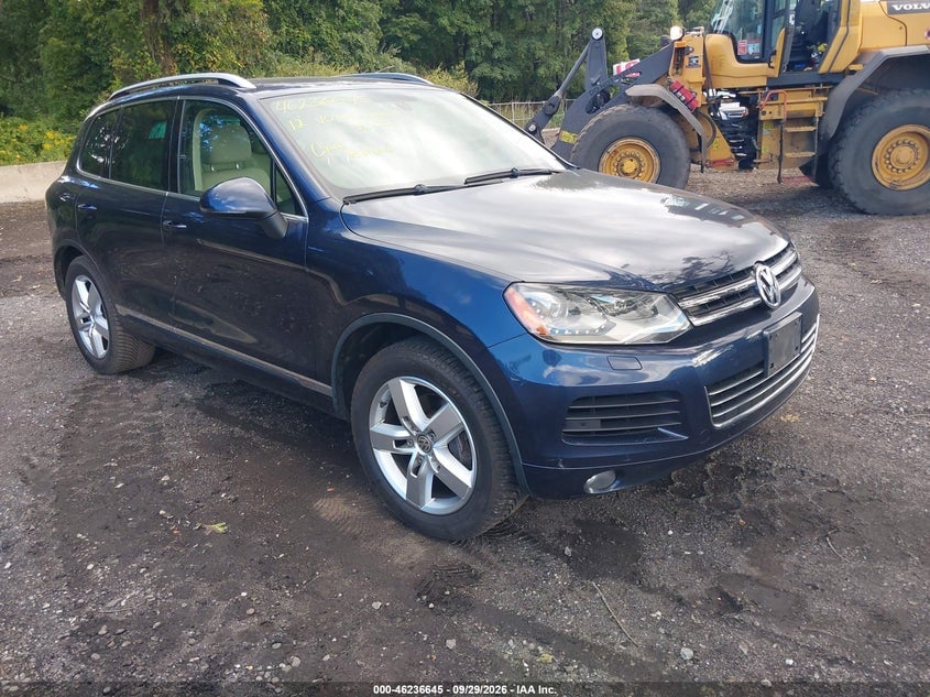 2012 VOLKSWAGEN TOUAREG VR6 LUX | WVGFF9BP3CD002728 | UPCARS