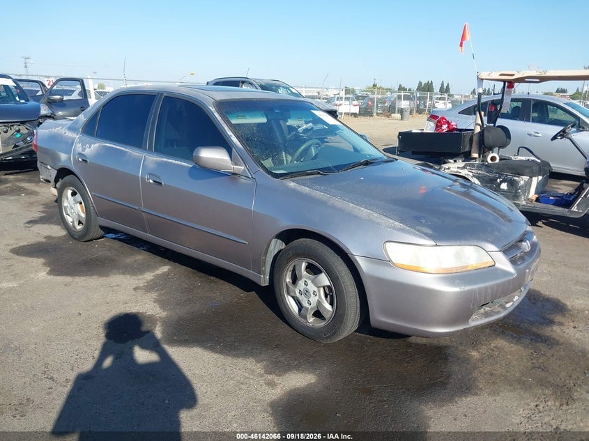 2000 HONDA ACCORD 2.3 EX | 1HGCG6678YA077352 | UPCARS