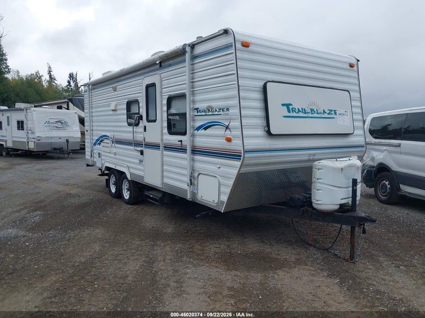 2004 KOMFORT CORP. KOMFORT 24B | 1K52KBL2042022174 | UPCARS