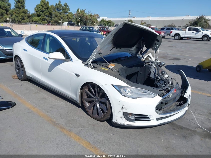 2013 TESLA MODEL S PERFORMANCE | 5YJSA1CP4DFP13494 | UPCARS