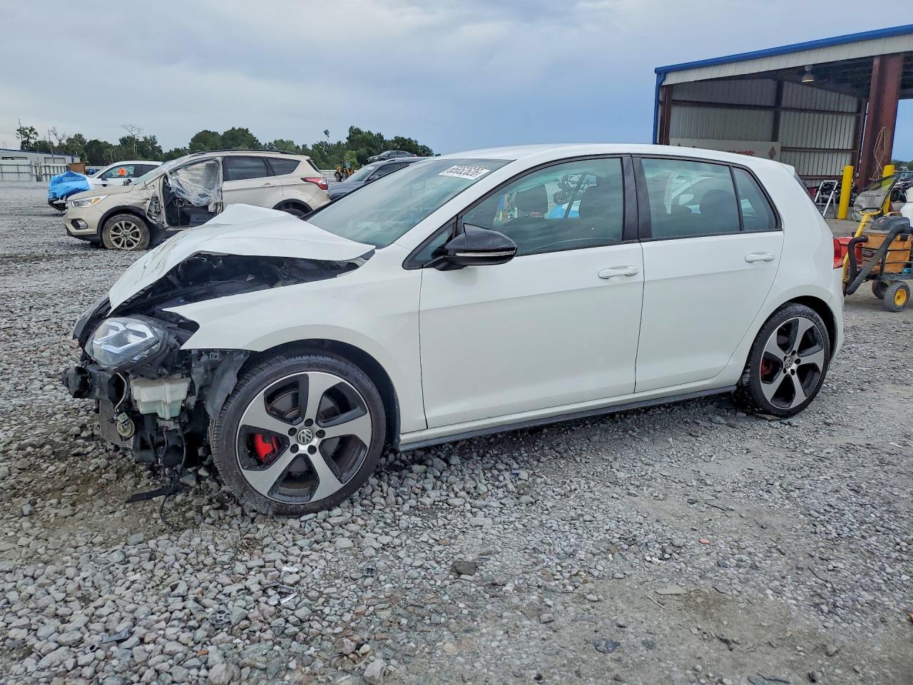 2017 VOLKSWAGEN GTI S | 3VW4T7AU1HM064055 | UPCARS