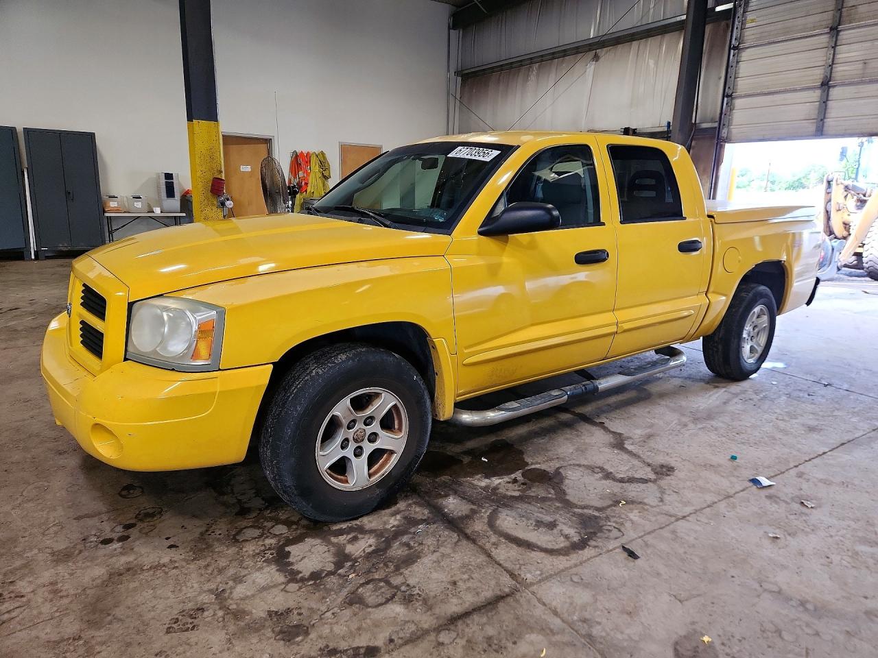 2006 DODGE DAKOTA QUAD SLT | 1D7HE48J56S558793 | UPCARS
