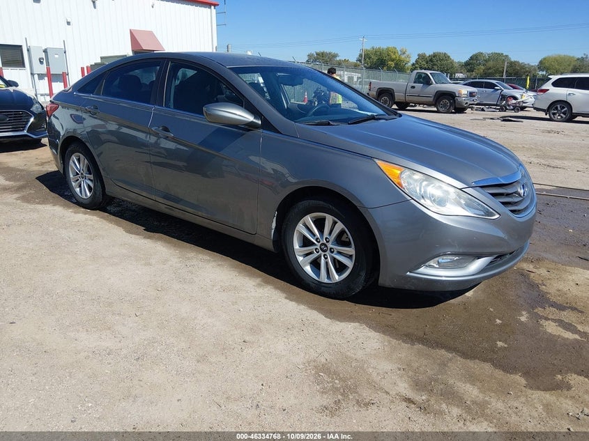 2013 HYUNDAI SONATA GLS | 5NPEB4AC4DH554425 | UPCARS