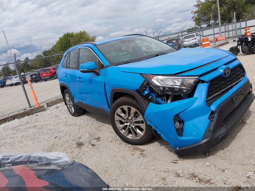 2019 TOYOTA RAV4 XLE PREMIUM | JTMA1RFV8KD017133 | UPCARS