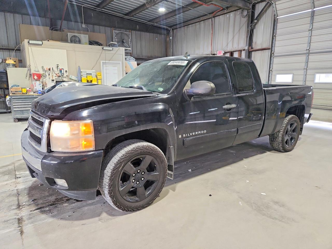 2008 CHEVROLET SILVERADO C1500 | 1GCEC190X8Z268695 | UPCARS