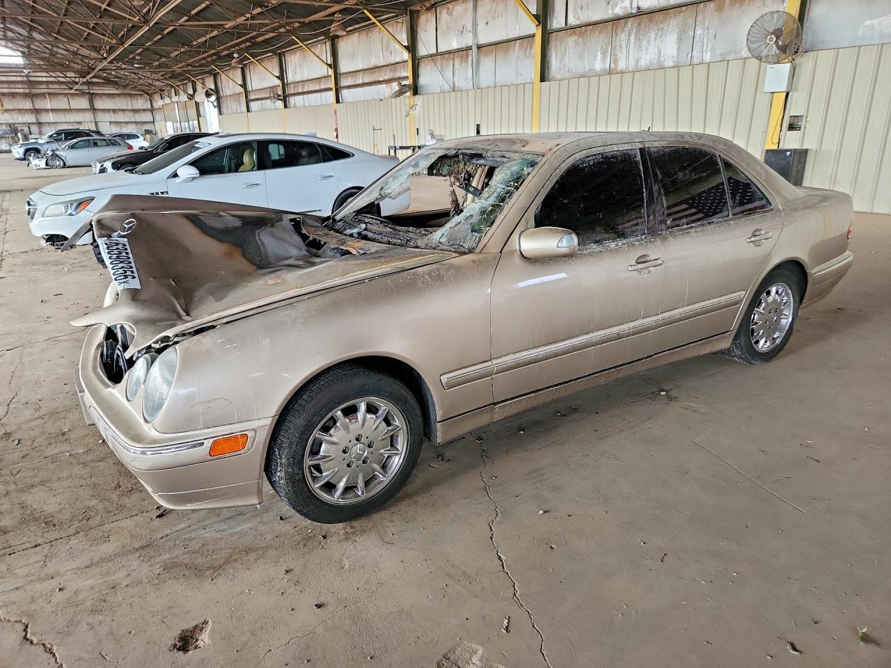 2000 MERCEDES-BENZ E-CLASS 320 | WDBJF65J6YB126837 | UPCARS
