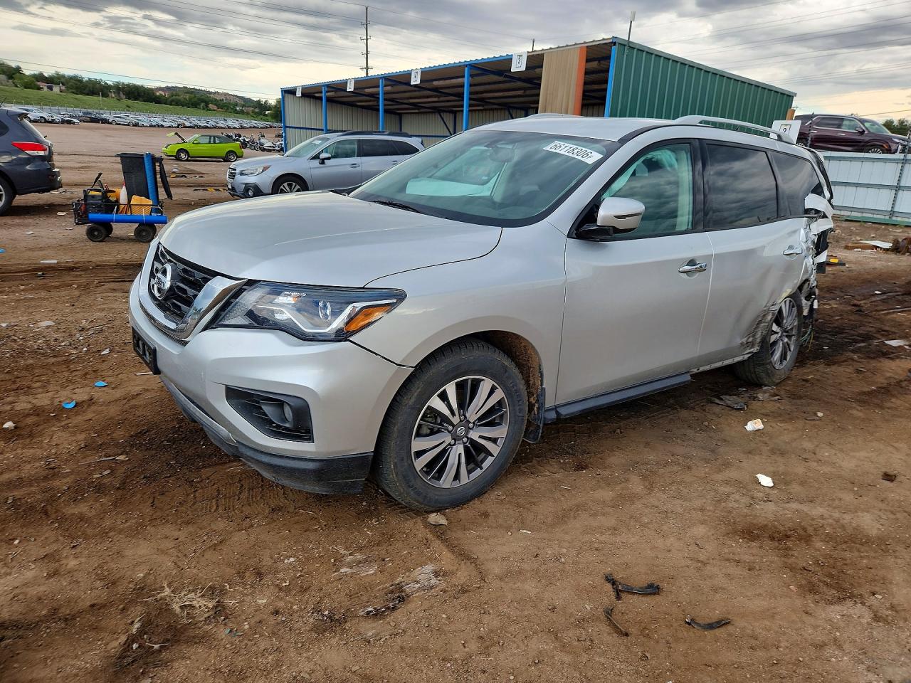 2017 NISSAN PATHFINDER SV | 5N1DR2MMXHC660004 | UPCARS