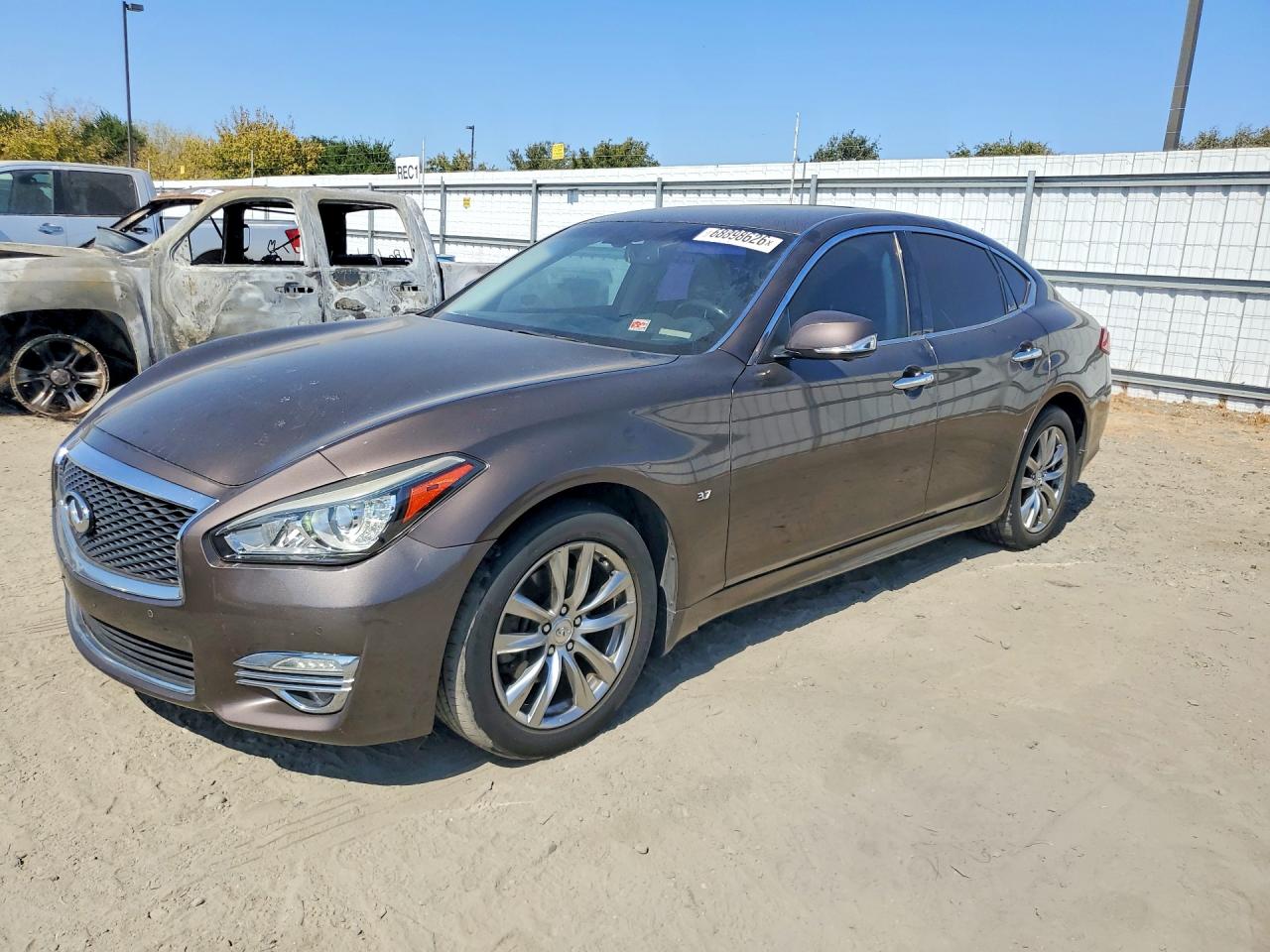 2016 INFINITI Q70 3.7 | JN1BY1AP7GM220244 | UPCARS