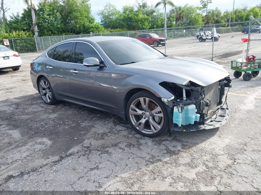 2019 INFINITI Q70 3.7 LUXE | JN1BY1AP5KM505789 | UPCARS